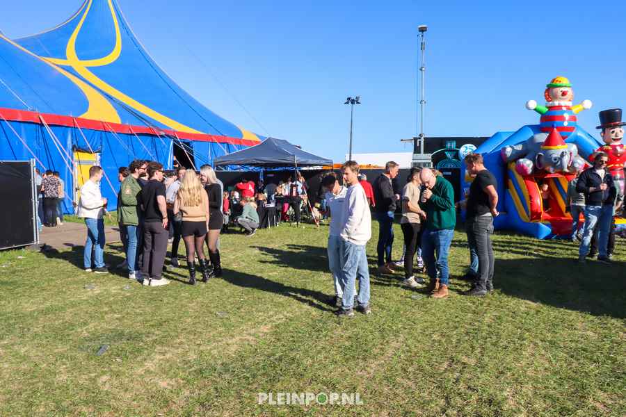 Sfeer Pleinpop Zondag (96)